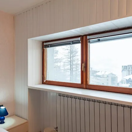 Апартаменты Charming Flat In - Happy