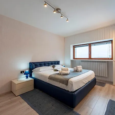 Апартаменты Charming Flat In - Happy *